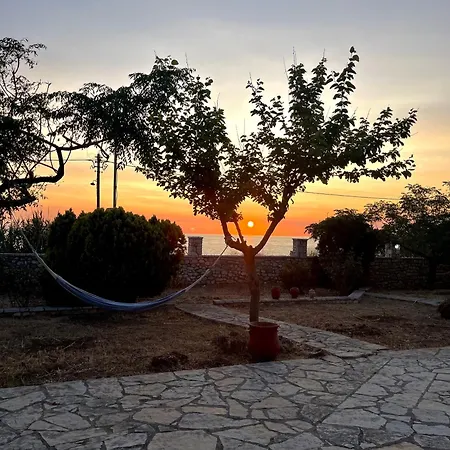 Proti Mare By Toffee Homes