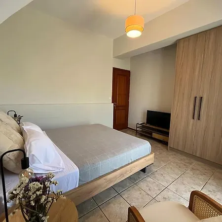 Proti Mare By Toffee Homes