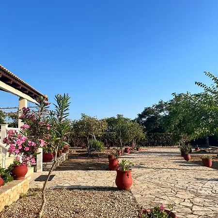 Proti Mare By Toffee Homes Holiday home Marathopoli