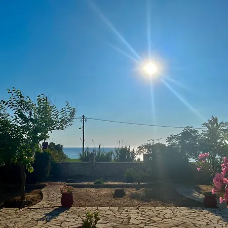 בית נופש Proti Mare By Toffee Homes *