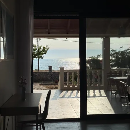 Proti Mare By Toffee Homes * מרתופוליס